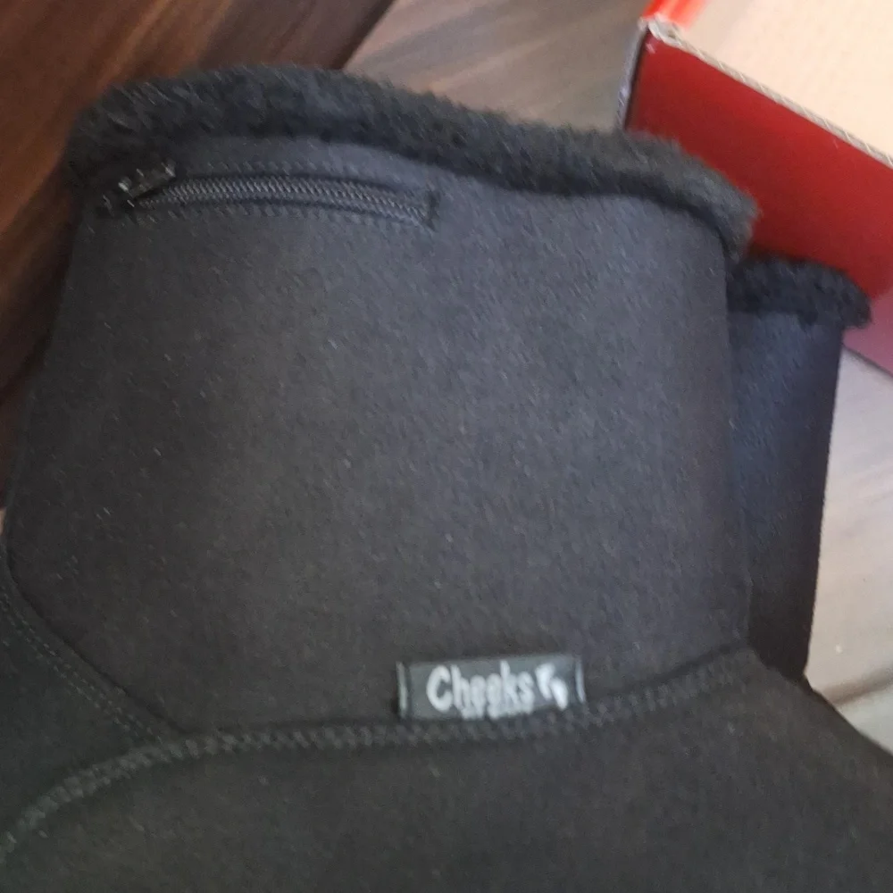 Cheeks Sport Boot - Picture 3 of 5